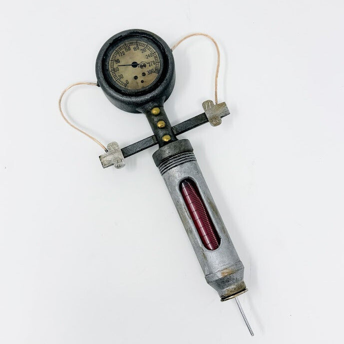 Fallout Stimpak Replica with Display Stand – Prop Collectible